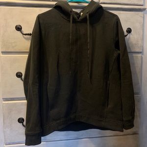 NWOT Lululemon hoodie